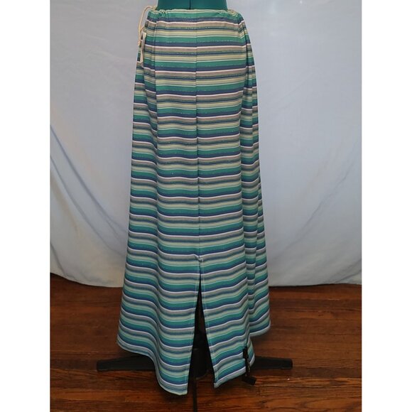 Long Side Slit Skirt - Picture 3 of 4